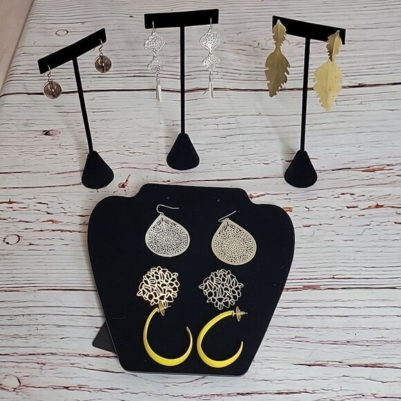 Earring Bundle Six Pairs - Picture 1 of 9